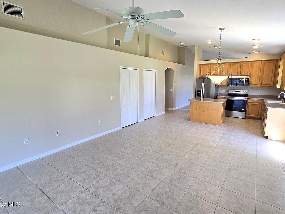 1st image of 3132 Siderwheel Dr #3132