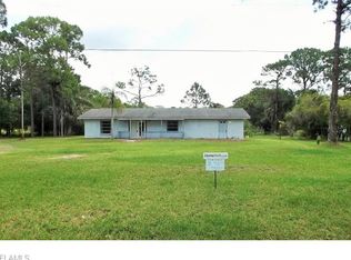 18550 Lynn Rd, North Fort Myers, FL 33917