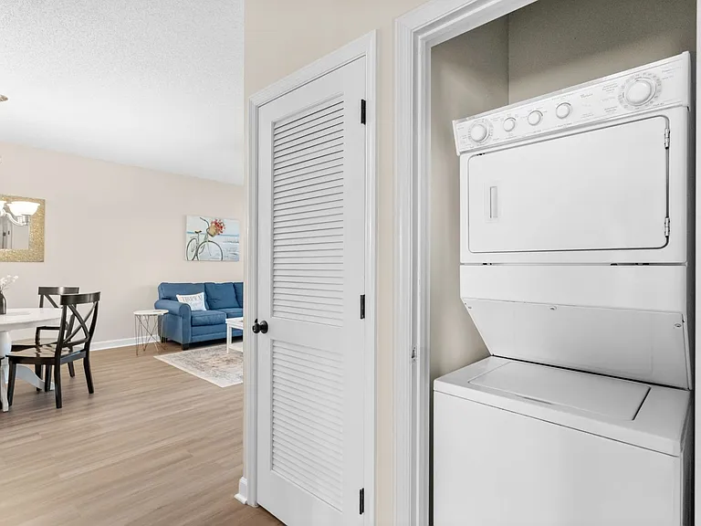 5801 Oyster Catcher Dr #723 — Photo 32