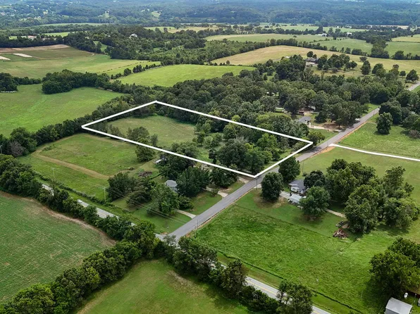 2164 N Old Mill Road, Brookline, MO 65619