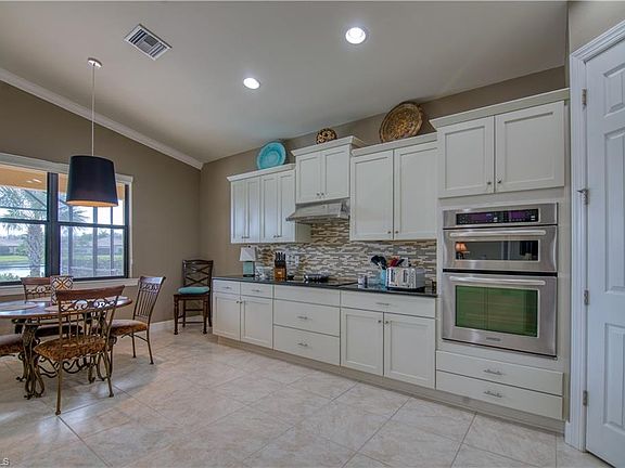 5th image of 13489 Villa Di Preserve Ln