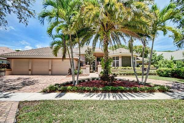 Home For Sale In Broken Sound Country Club