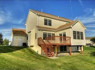 7732 Pommel Pl, West Des Moines, IA 50266