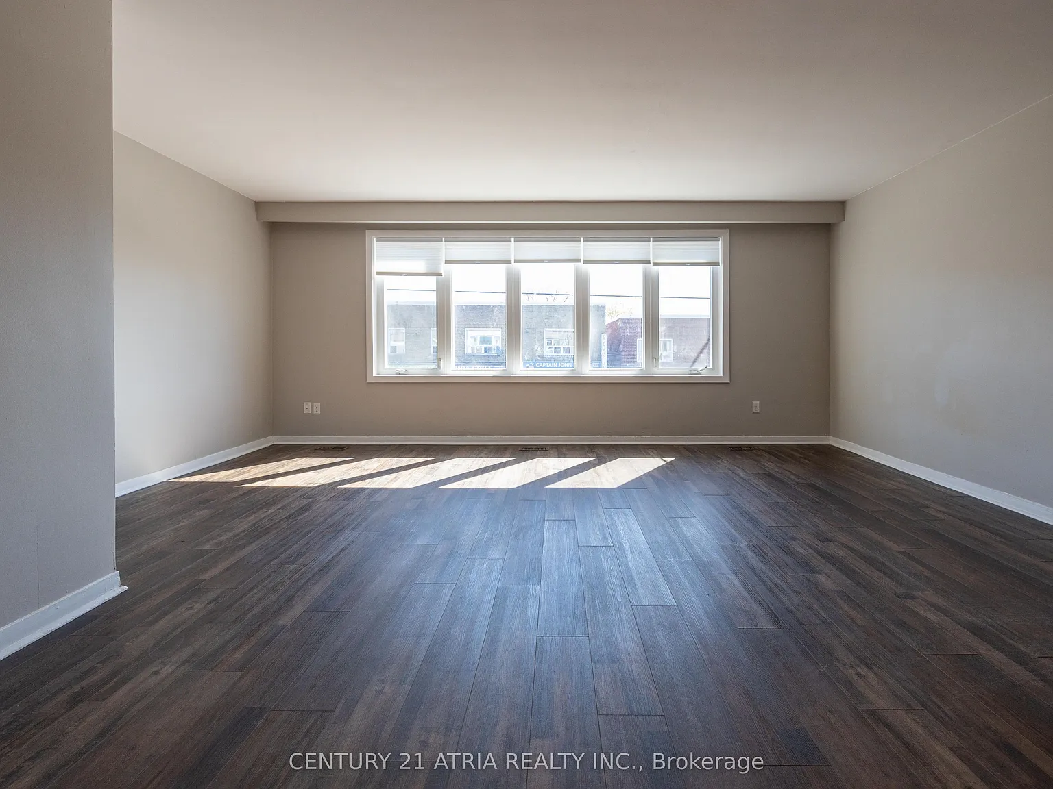 2 bed, $2,200 — Photo 1
