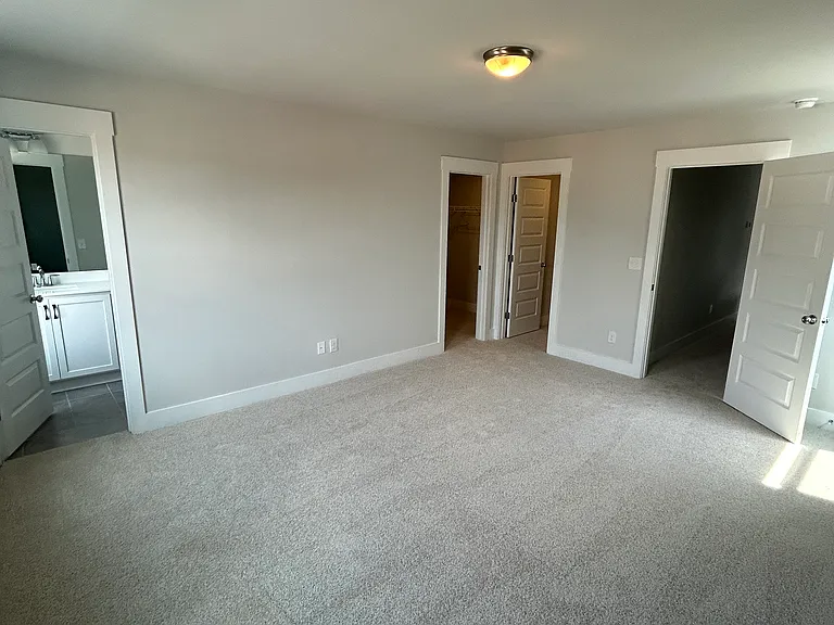 1909 Plott Balsam Dr — Photo 23