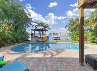 210 89th Ave N, Saint Petersburg, FL 33702