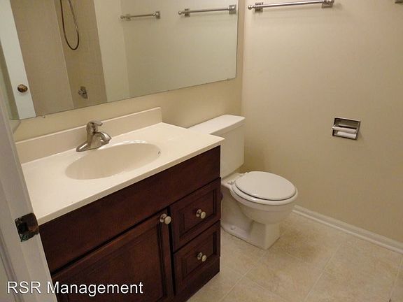 5th image of 313 Cherrywood Ct