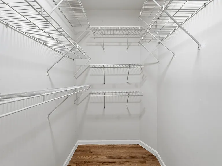 239 Terrace Ave #2 — Photo 15