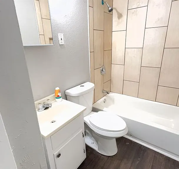 838 Crockett Pl — Photo 10