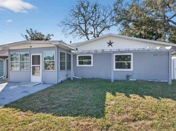 1271 Bermuda St, Clearwater, FL 33755