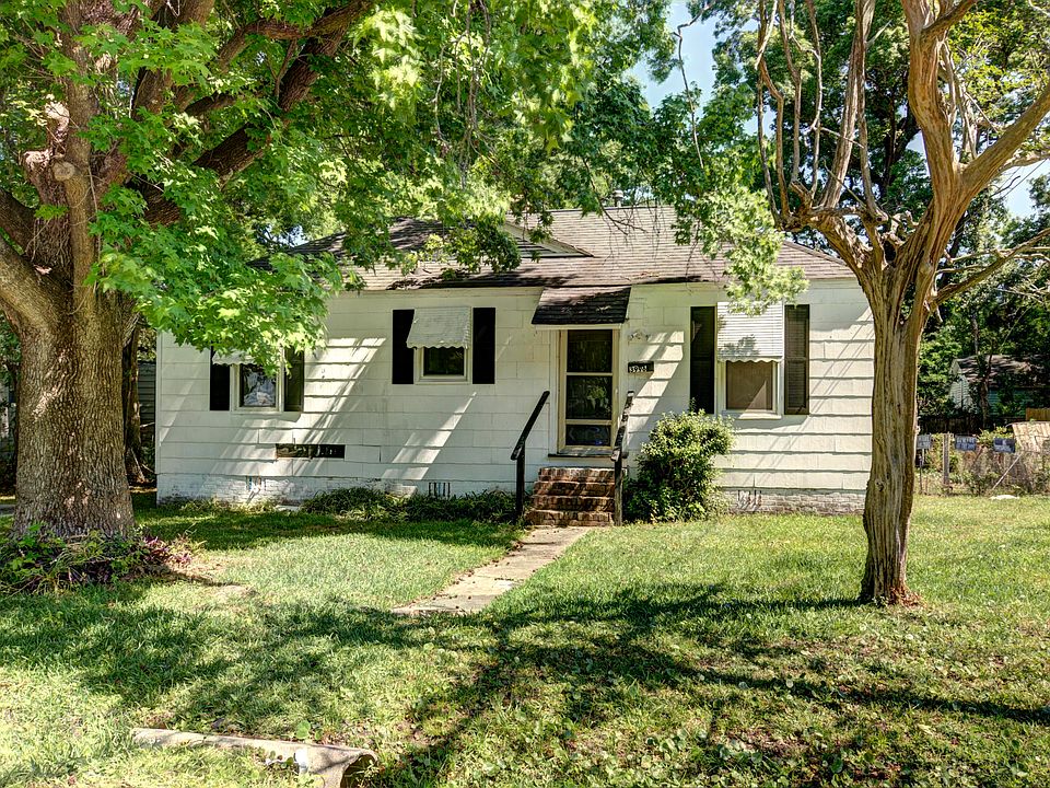 1st image of 3996 Niagara St