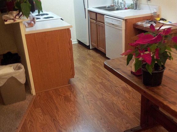 2nd image of 850 W Moorhead Cir APT 1H