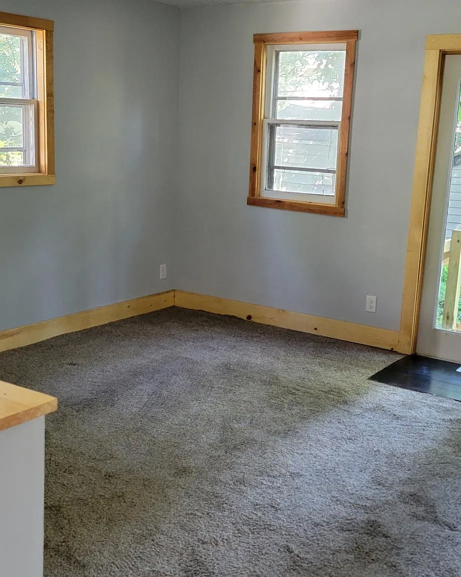 5 bed, 2000 sqft, $2,850 — Photo 3