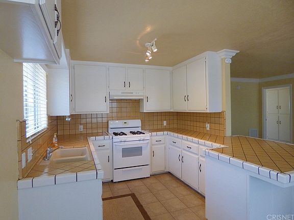 5th image of 4544 Hale Trail Dr