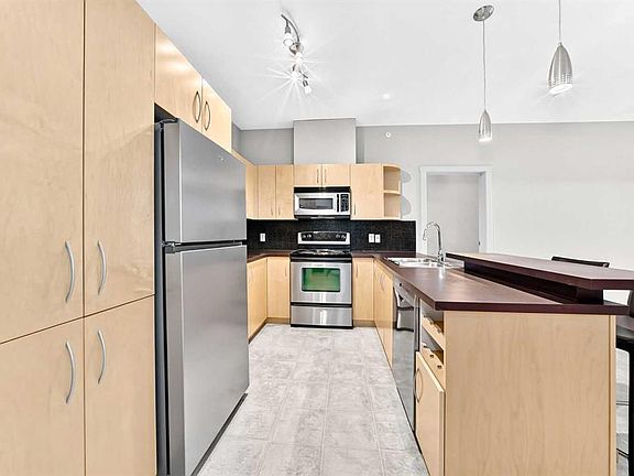 3rd image of 69 S Springborough Ct SW #306