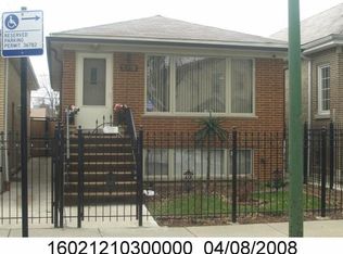 1330 N Monticello Ave, Chicago, IL 60651