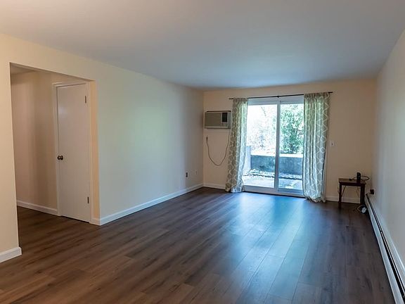 3rd image of 510 Child St APT 402B