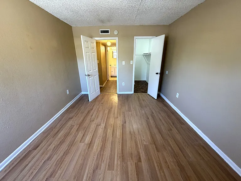 2785 L B McLeod Rd #D-1-1 — Photo 10