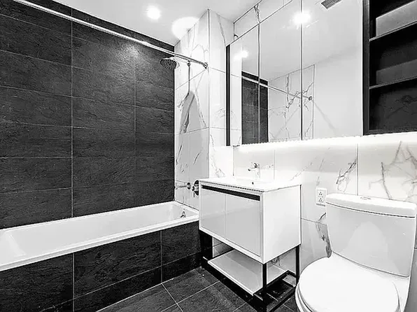 635 Fourth Avenue image 4 of 10