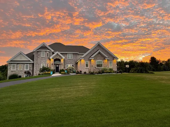 14224 Manhattan St, South Beloit, IL 61080