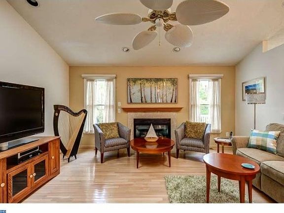 5th image of 107 Europa Blvd
