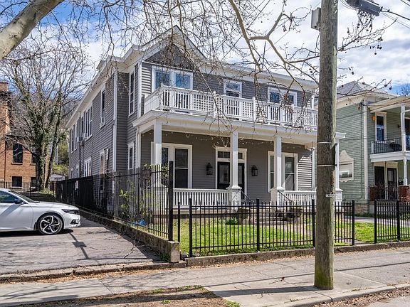 2nd image of 3822 Eastern Ave #2