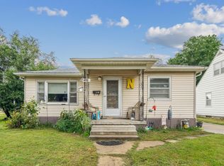 413 Hope Ave, Waterloo, IA 50703