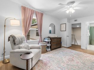33 Clinton Ct APT C, Royal Palm Beach, FL 33411