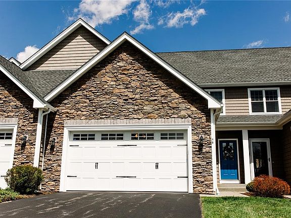 3rd image of 9 Wheeler Ln #B