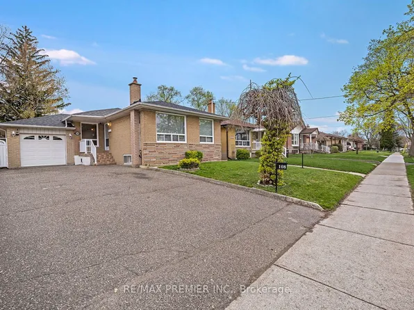 108 Thistle Down Blvd, Toronto, ON M9V 1J6