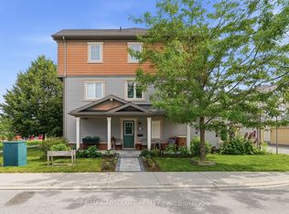 98 Brisote Ln, Ottawa, ON K2S0V4