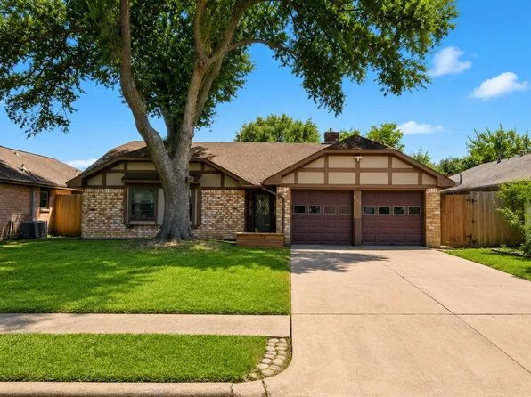 6107 Autumn Arbor Dr, Houston, TX 77092