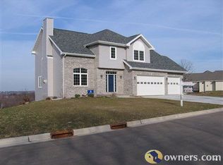 380 Campbell Hill Ct, Deforest, WI 53532