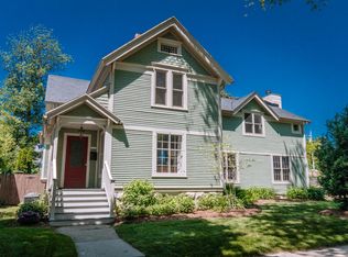 2227 N 73rd St, Wauwatosa, WI 53213