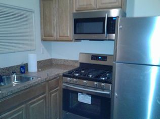 211 Linton St, Philadelphia, PA 19120