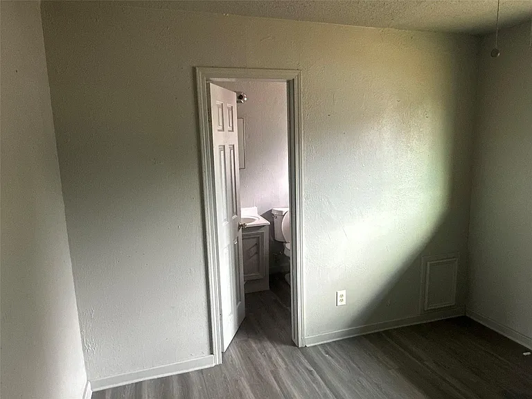 5409 Suez St #3 — Photo 10