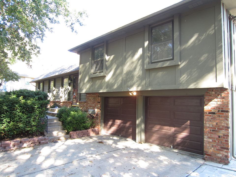 1st image of 12925 Smalley Ave