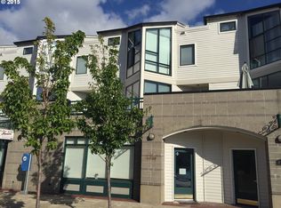 8155 SW Seneca St, Tualatin, OR 97062