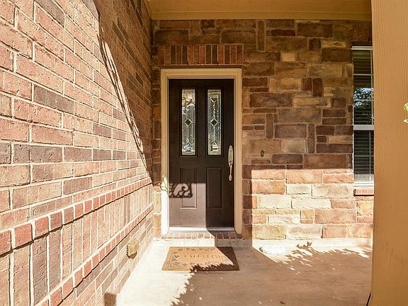 4th image of 10149 Winding Creek Ln