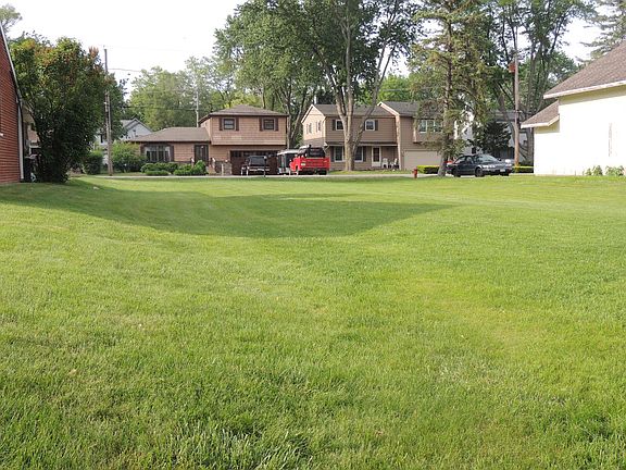 3rd image of 2909 Gregg Dr
