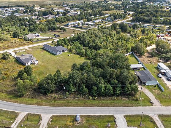 2nd image of 3157 County Road 3550