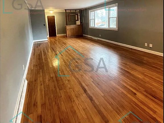 5th image of 12 Elsie Ave