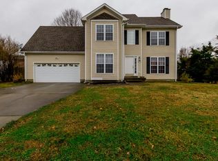 1935 Whirlaway Cir, Clarksville, TN 37042