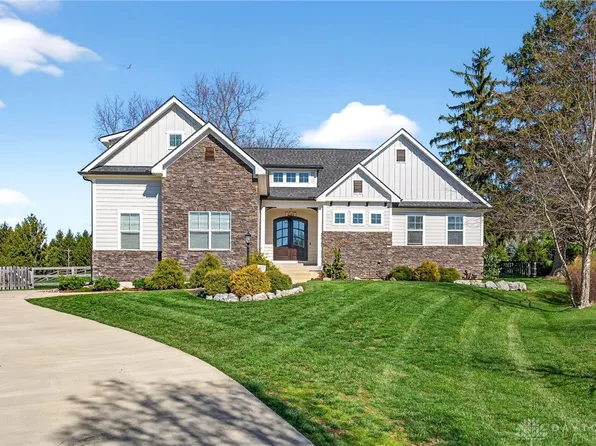 7425 Stoneham Cir, Springboro, OH 45066