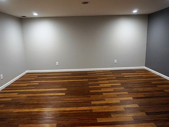 4th image of 5870 Wilson Dr