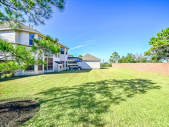 2nd image of 2102 Frank Shore Dr