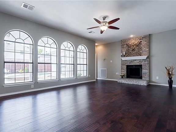 5th image of 1708 Simsbury Dr