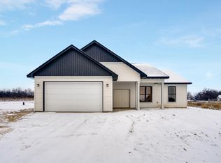 833 223rd St, Osceola, WI 54020