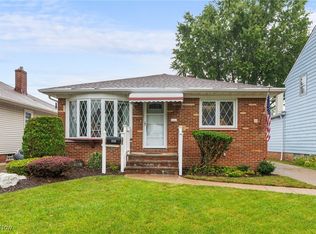 8218 Covington Ave, Parma, OH