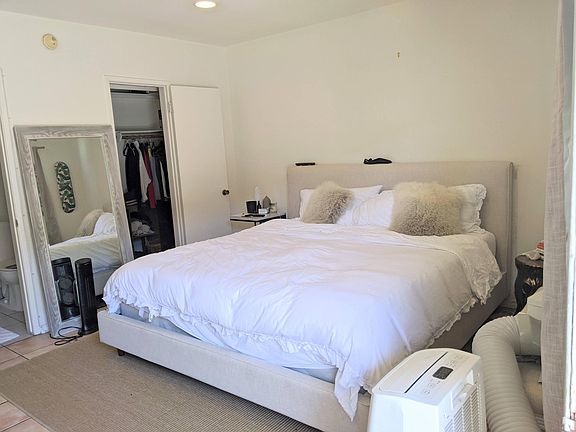 3rd image of 1455 9th St #26